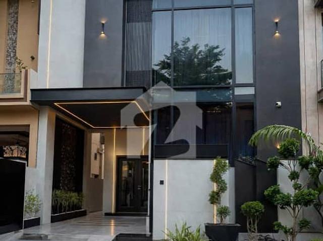 House for sale in لاہور, لاہور ڈویژن