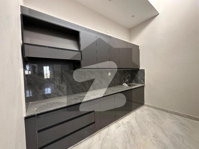 House for sale in Rahim Yar Khan, Islamabad Capital Territory