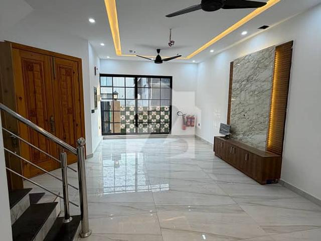 House for sale in لاہور, لاہور ڈویژن