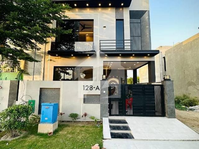 House for sale in لاہور, لاہور ڈویژن