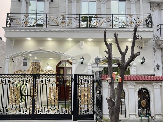 House for sale in لاہور, لاہور ڈویژن