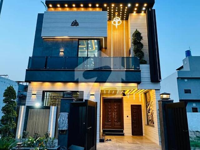 House for sale in لاہور, لاہور ڈویژن