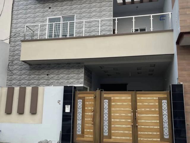 House for sale in Faisalabad, Islamabad Capital Territory