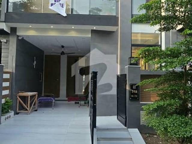 House for sale in لاہور, لاہور ڈویژن