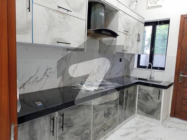 House for sale in Faisalabad, Islamabad Capital Territory