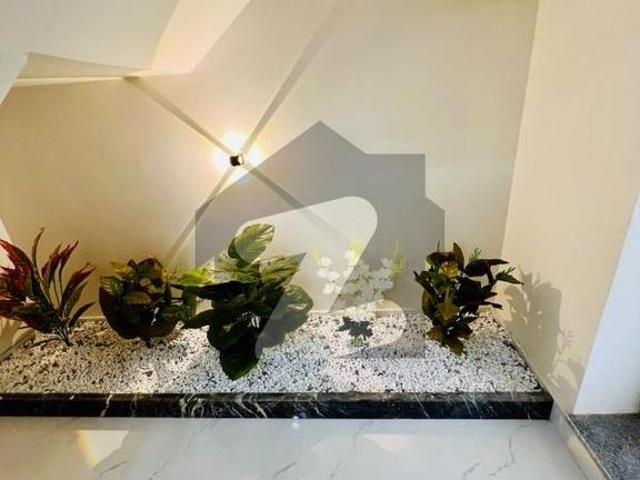 House for sale in Faisalabad, Islamabad Capital Territory