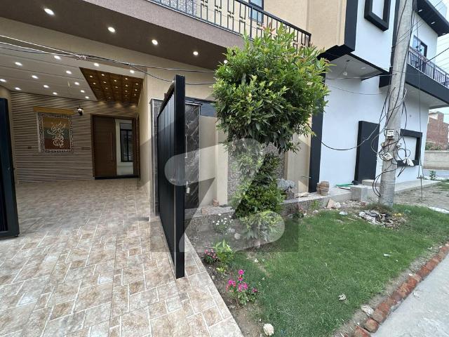 House for sale in Faisalabad, Islamabad Capital Territory