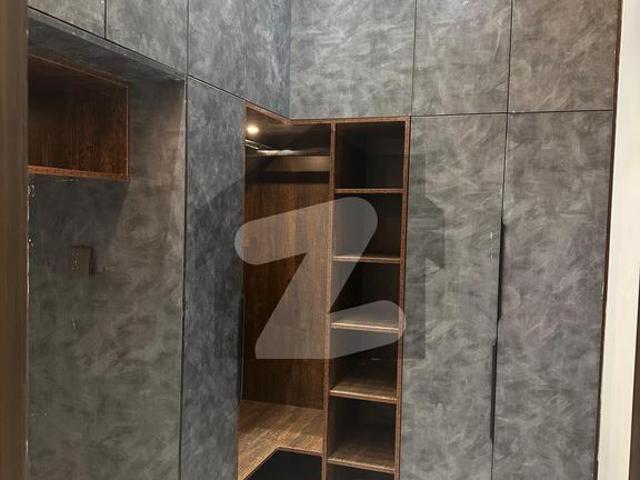House for sale in Faisalabad, Islamabad Capital Territory