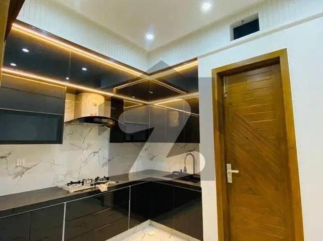 House for sale in Faisalabad, Islamabad Capital Territory