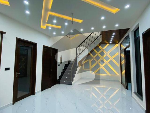 House for sale in Faisalabad, Islamabad Capital Territory