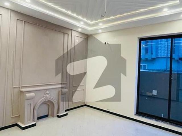 House for sale in تحصیل فیصل آباد شہر, فیصل آباد ڈویژن