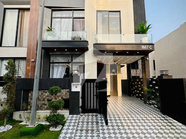 House for sale in لاہور, لاہور ڈویژن