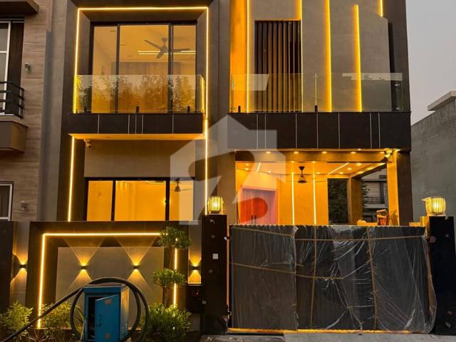 House for sale in لاہور, لاہور ڈویژن