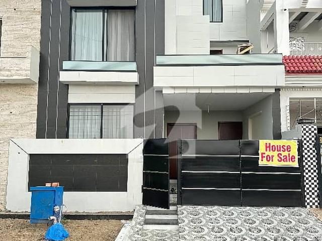 House for sale in لاہور, لاہور ڈویژن