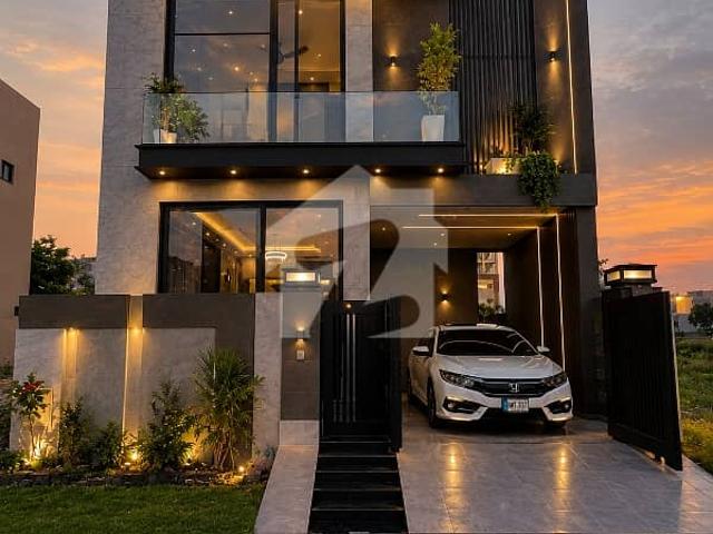 House for sale in لاہور, لاہور ڈویژن