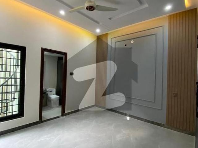 House for sale in Sialkot, Islamabad Capital Territory