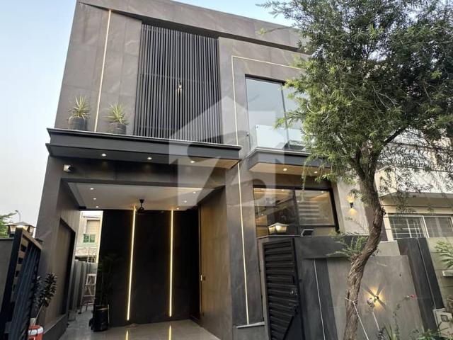 House for sale in لاہور, لاہور ڈویژن