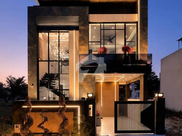 House for sale in لاہور, لاہور ڈویژن