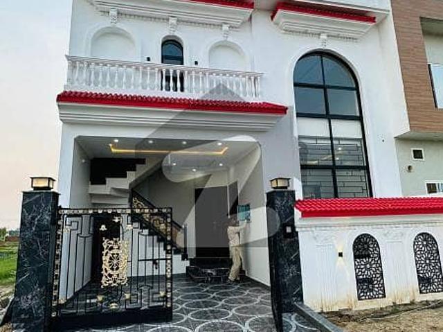 House for sale in Faisalabad, Islamabad Capital Territory
