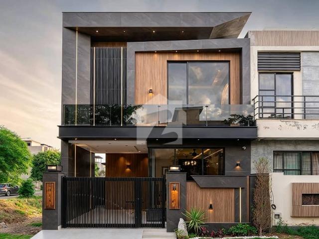 House for sale in لاہور, لاہور ڈویژن