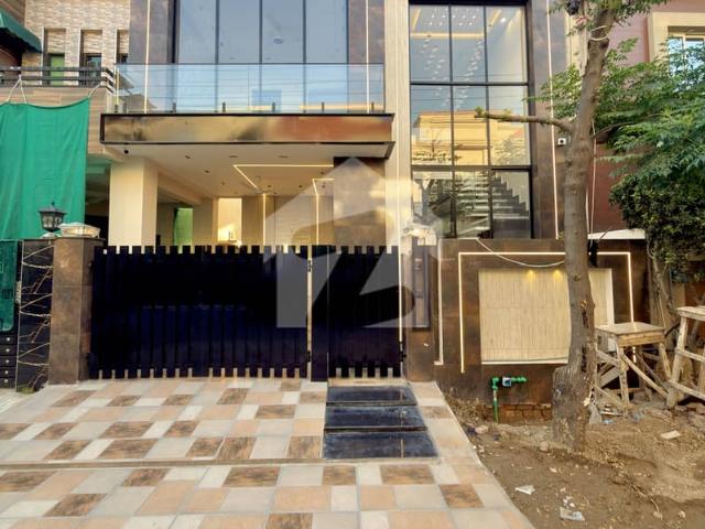 House for sale in لاہور, لاہور ڈویژن