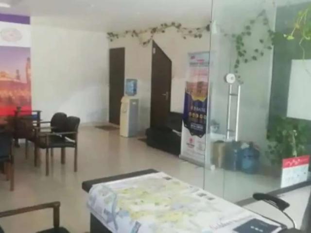 Commercial for rent in لاہور, لاہور ڈویژن
