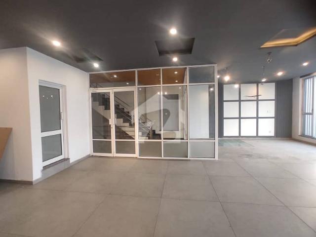 Office for rent in Rawalpindi, Islamabad Capital Territory