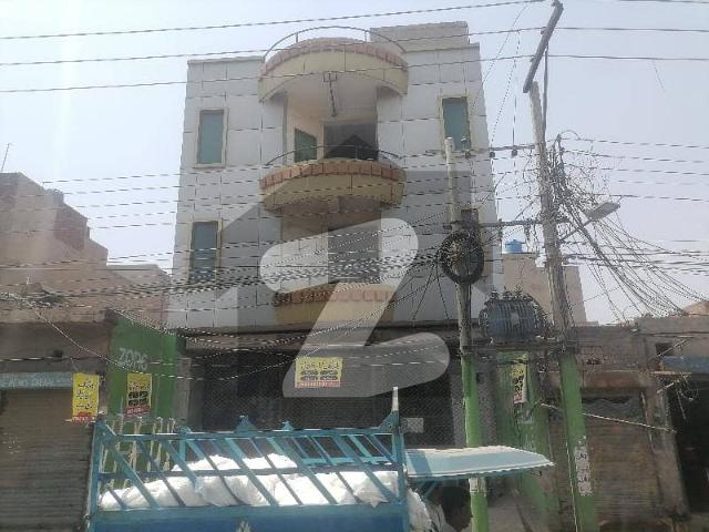 Building for sale in Faisalabad, Islamabad Capital Territory