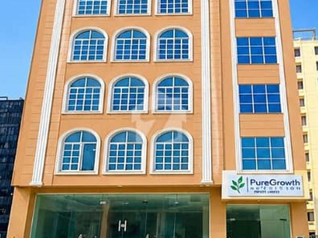 Building for sale in Islamabad