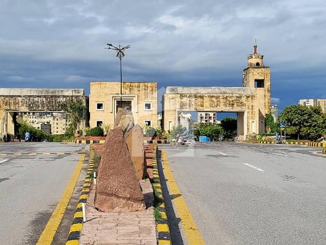 Property for sale in Islamabad