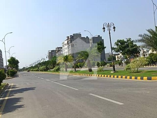Commercial for rent in لاہور, لاہور ڈویژن