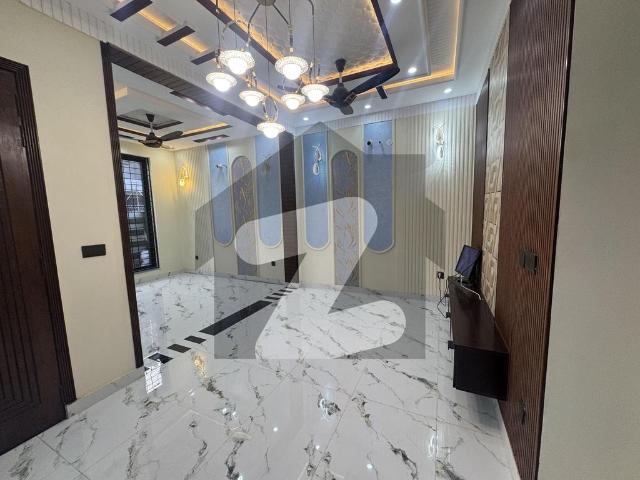 House for sale in لاہور, لاہور ڈویژن