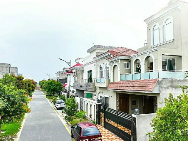 Property for sale in لاہور, لاہور ڈویژن