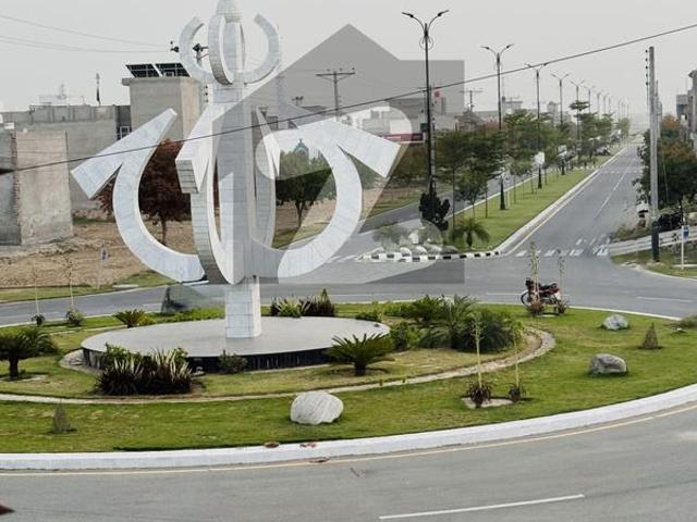 House for sale in Faisalabad, Islamabad Capital Territory