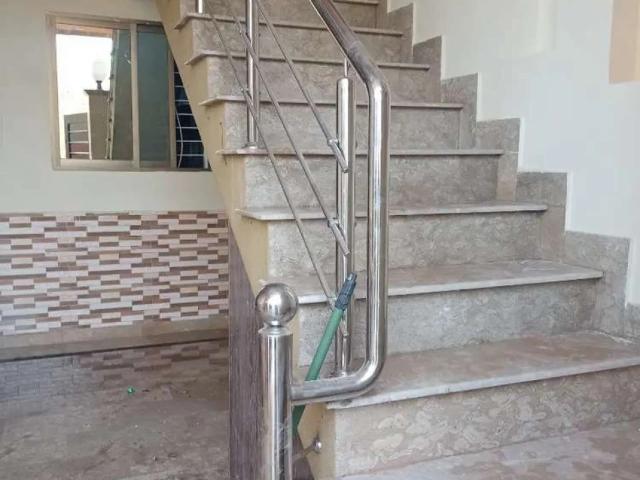 House for sale in Kot Kamboh, لاہور ڈویژن