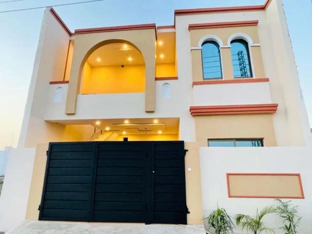House for sale in Burewala, Islamabad Capital Territory