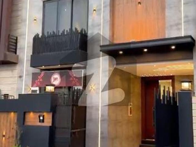 House for sale in سیالکوٹ, گوجرانوالہ ڈویژن