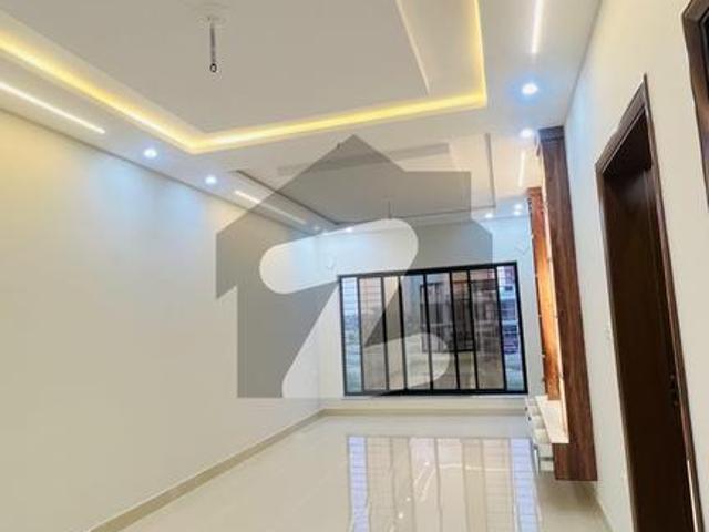 House for sale in تحصیل پشاور شہر, پشاور ڈویژن