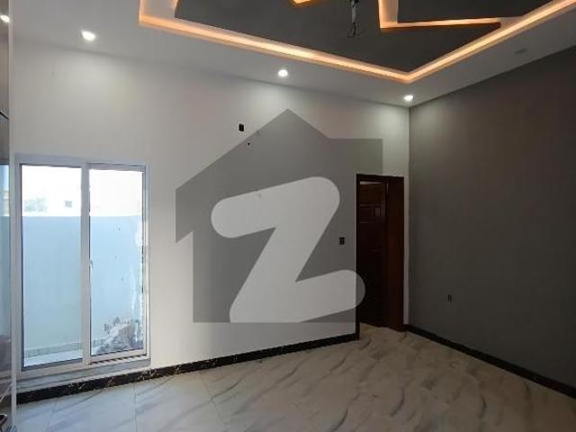 House for sale in Faisalabad, Islamabad Capital Territory