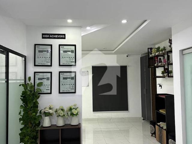 Office for rent in لاہور, لاہور ڈویژن