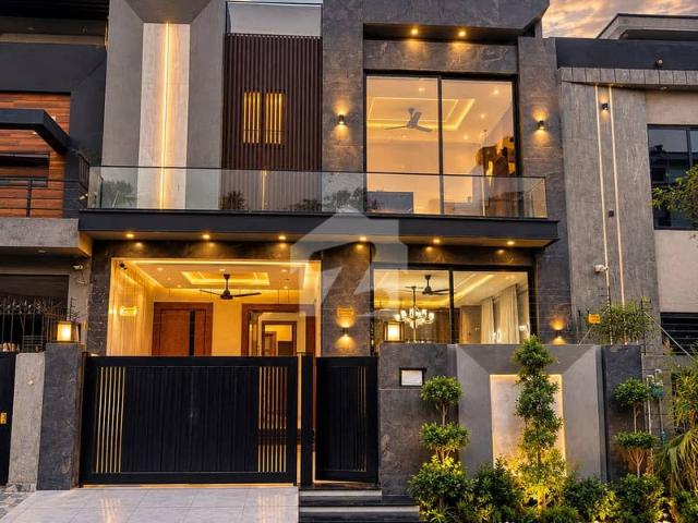House for sale in لاہور, لاہور ڈویژن