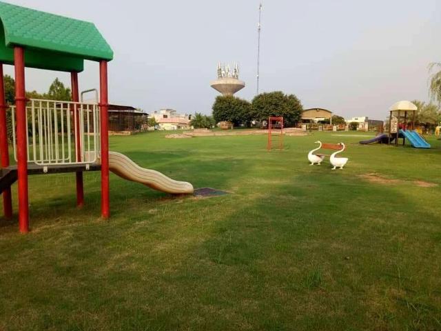Land for sale in بحریہ انکلیو, زون ۴