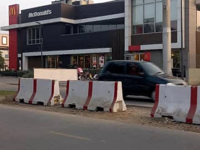 Land for sale in بحریہ ٹاؤن‬‎, لاہور ڈویژن