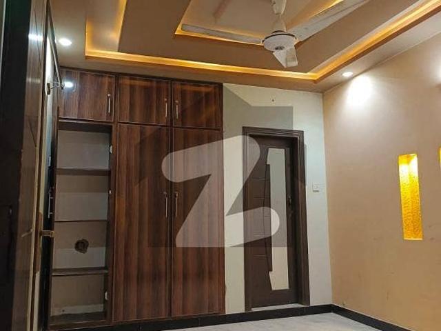 Property for rent in Peshawar, North West Frontier Province
