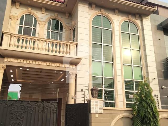 House for sale in لاہور, لاہور ڈویژن