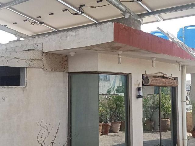 House for sale in Zone 5