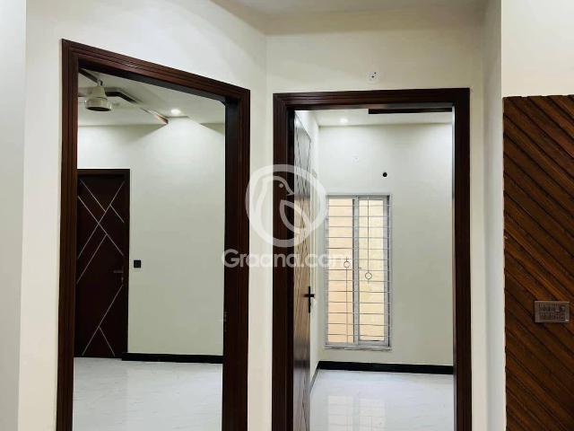 House for sale in Johar Town, Islamabad Capital Territory