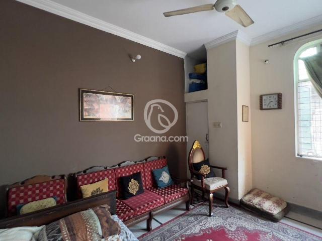 House for sale in Johar Town, Islamabad Capital Territory