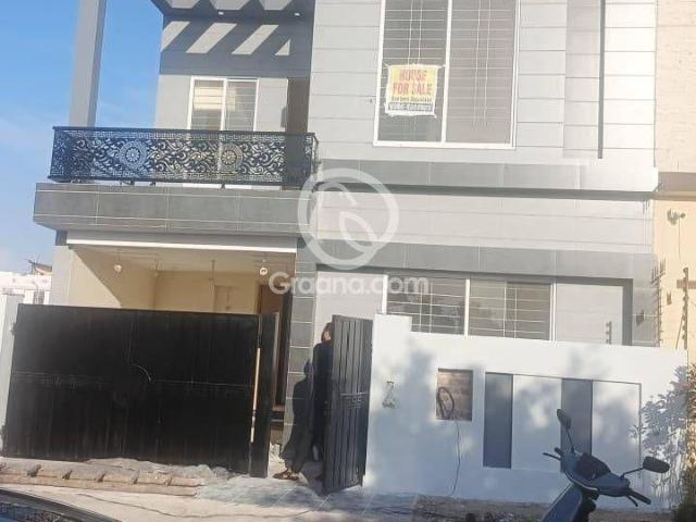House for sale in Bahria Orchard, Islamabad Capital Territory