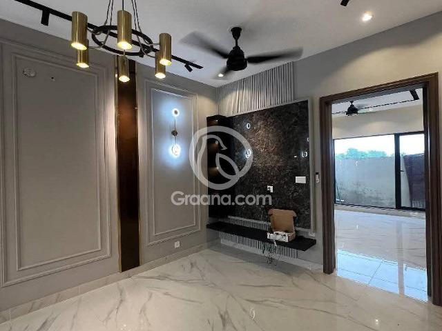 House for sale in Johar Town, Islamabad Capital Territory